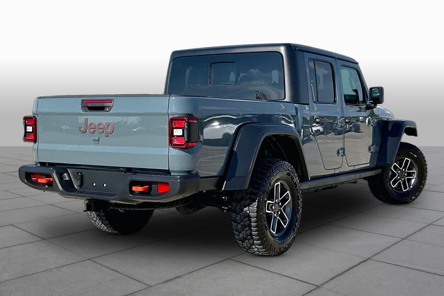 Used 2026 Anvil Clearcoat Jeep Mojave image 13
