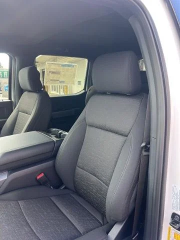 New 2026 Oxford White Ford XLT image 39