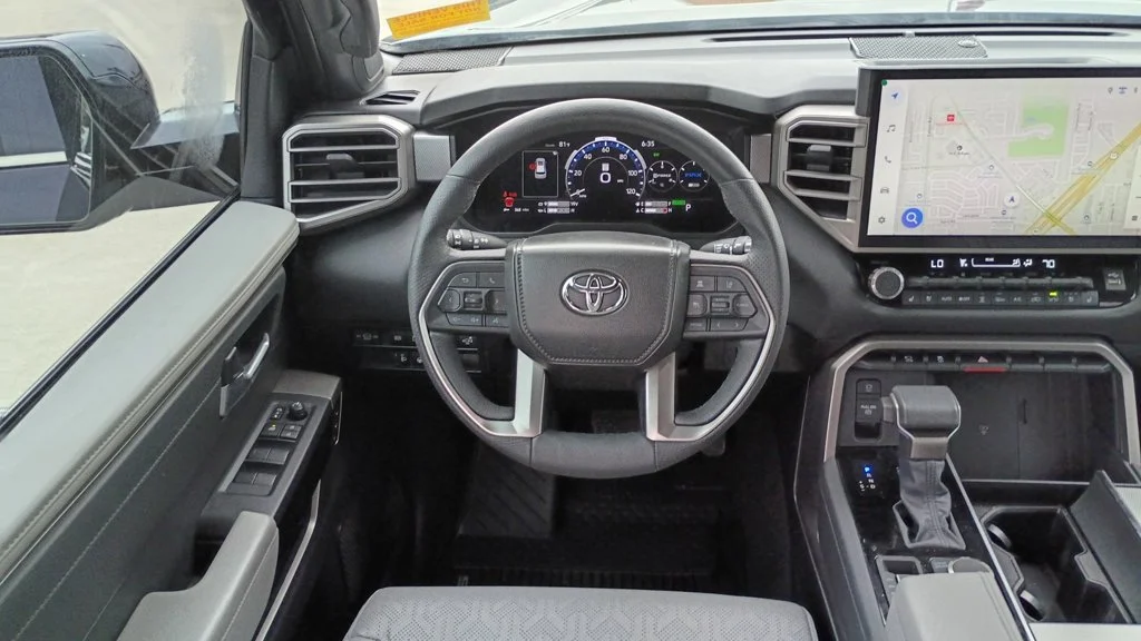 Used 2025 Blue Toyota SR5 image 28