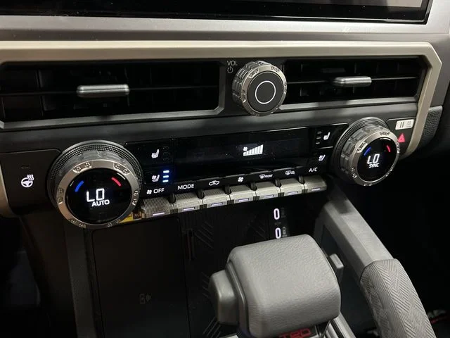 2026 Toyota Tacoma TRD Off Road - Photo 19