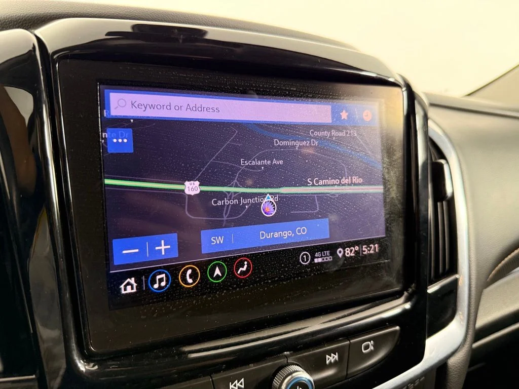 Used 2020 White Chevrolet Premier image 37