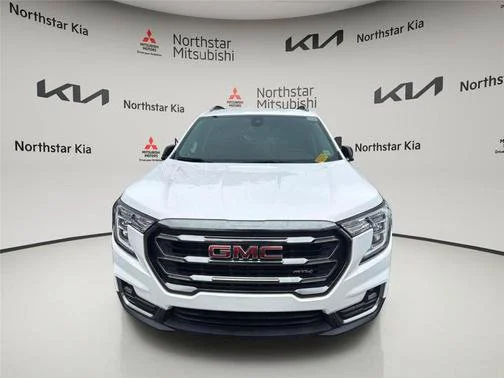 Used 2022 White GMC AT4 image 8