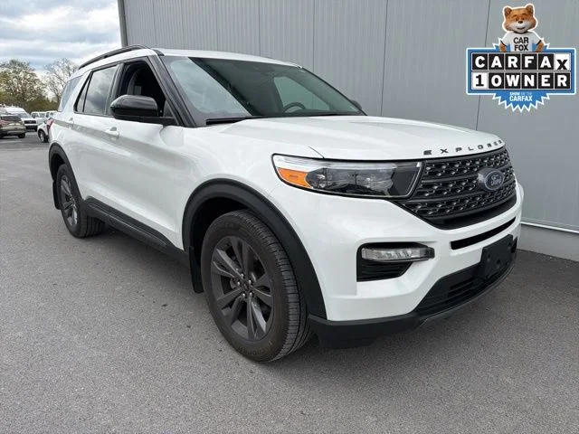 2022 Ford Explorer XLT 4WD's photo