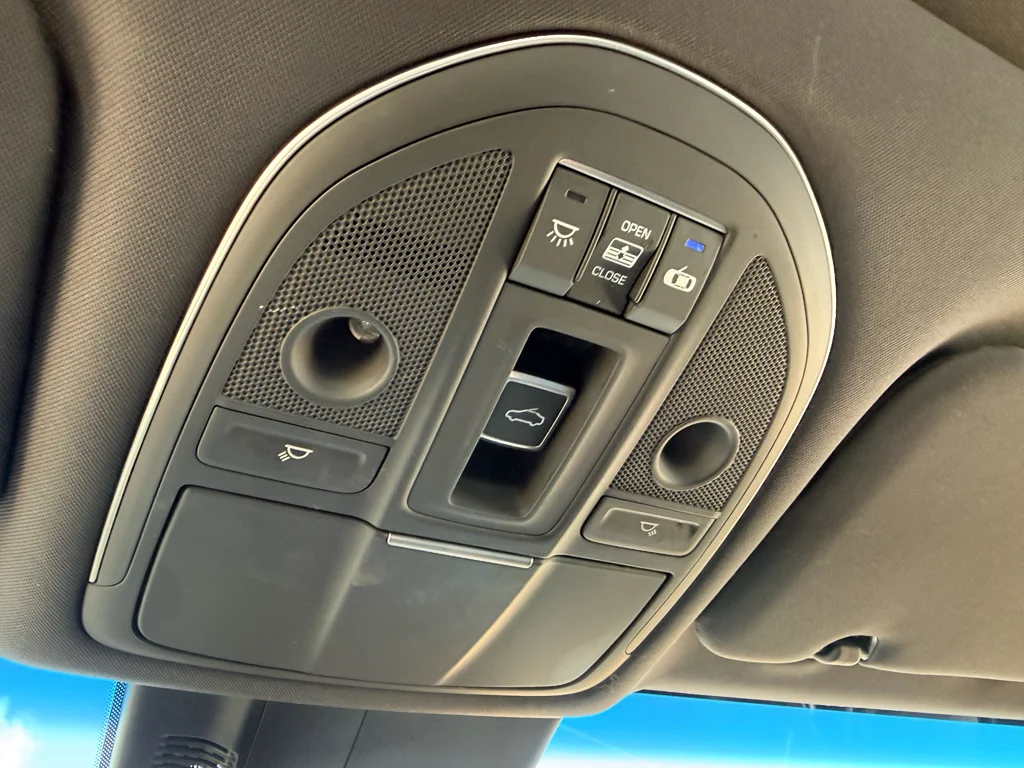 Used 2020 Siberian Ice Genesis 3.8L image 25