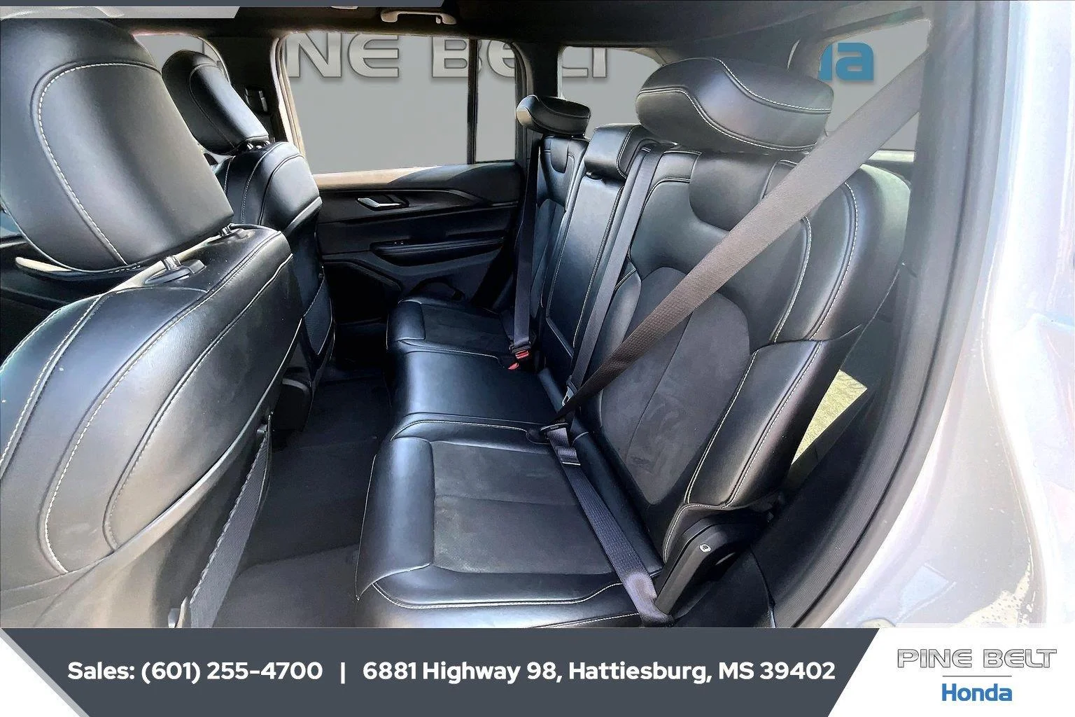Used 2025 Bright White Clearcoat Jeep Altitude image 19