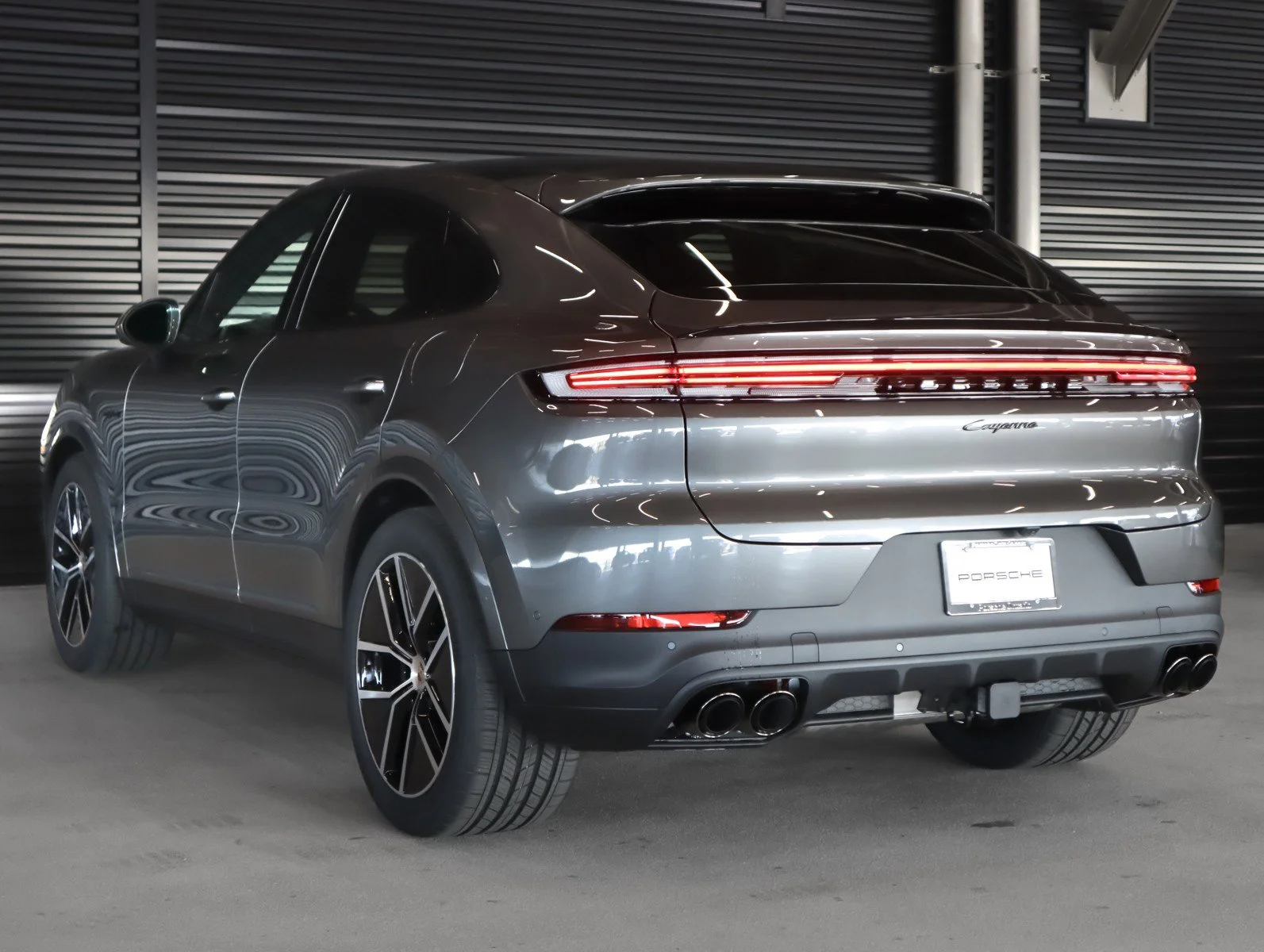 New 2026 Quartzite Grey Metallic Porsche E-Hybrid Coupe image 3