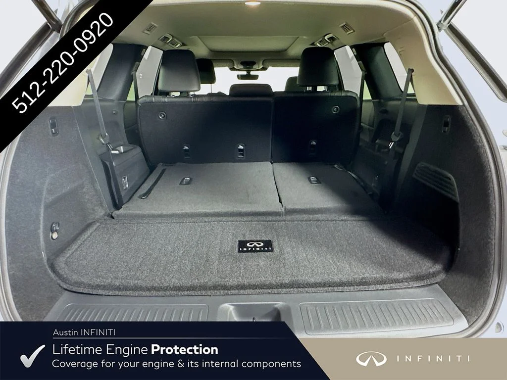New 2027 RADIANT WHITE INFINITI LUXE image 33
