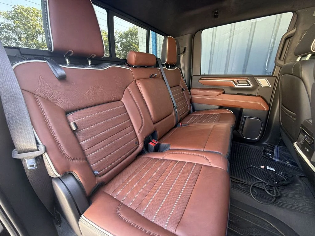 Used 2024 Black GMC Denali Ultimate image 27