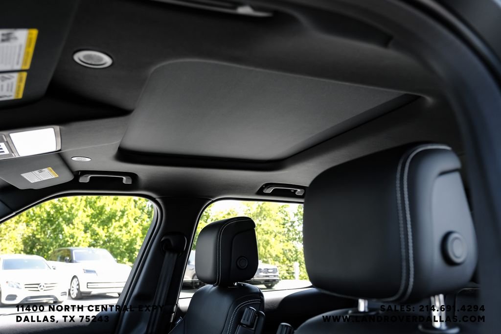Used 2025 Black Land Rover S image 25