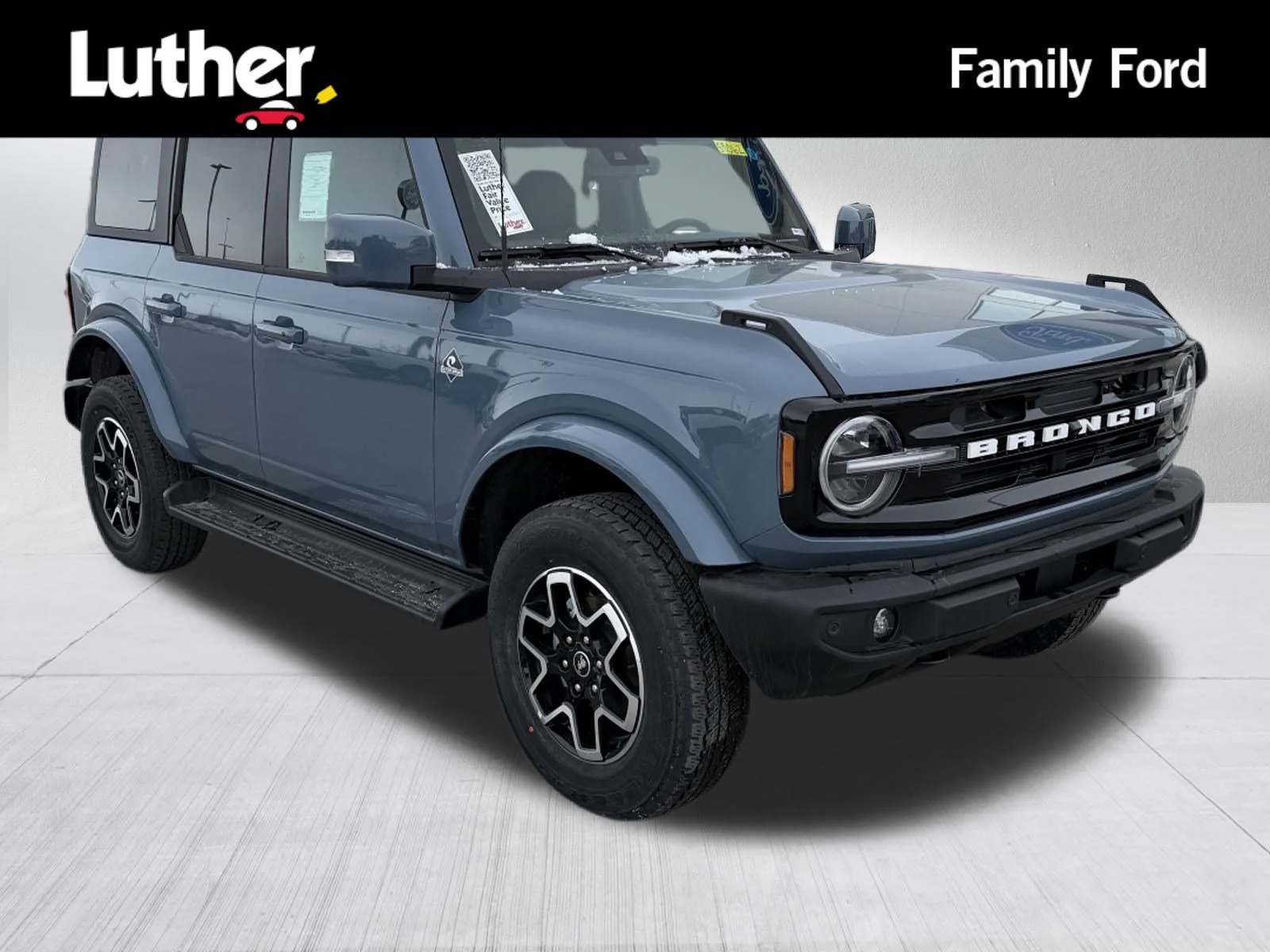 2025 Ford Bronco Outer Banks 4x4's photo