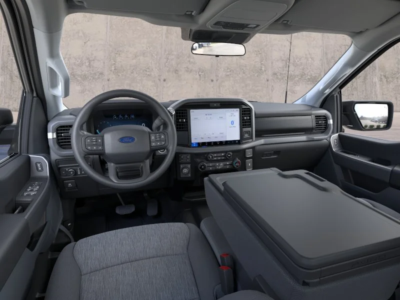 New 2026 Oxford White Ford XLT image 9