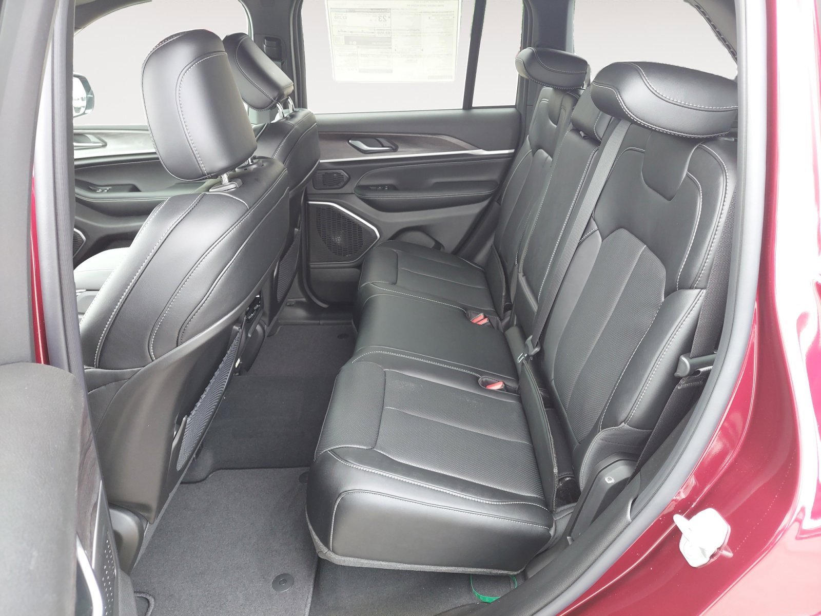 New 2026 Velvet Red Pearlcoat Jeep Limited Reserve image 23