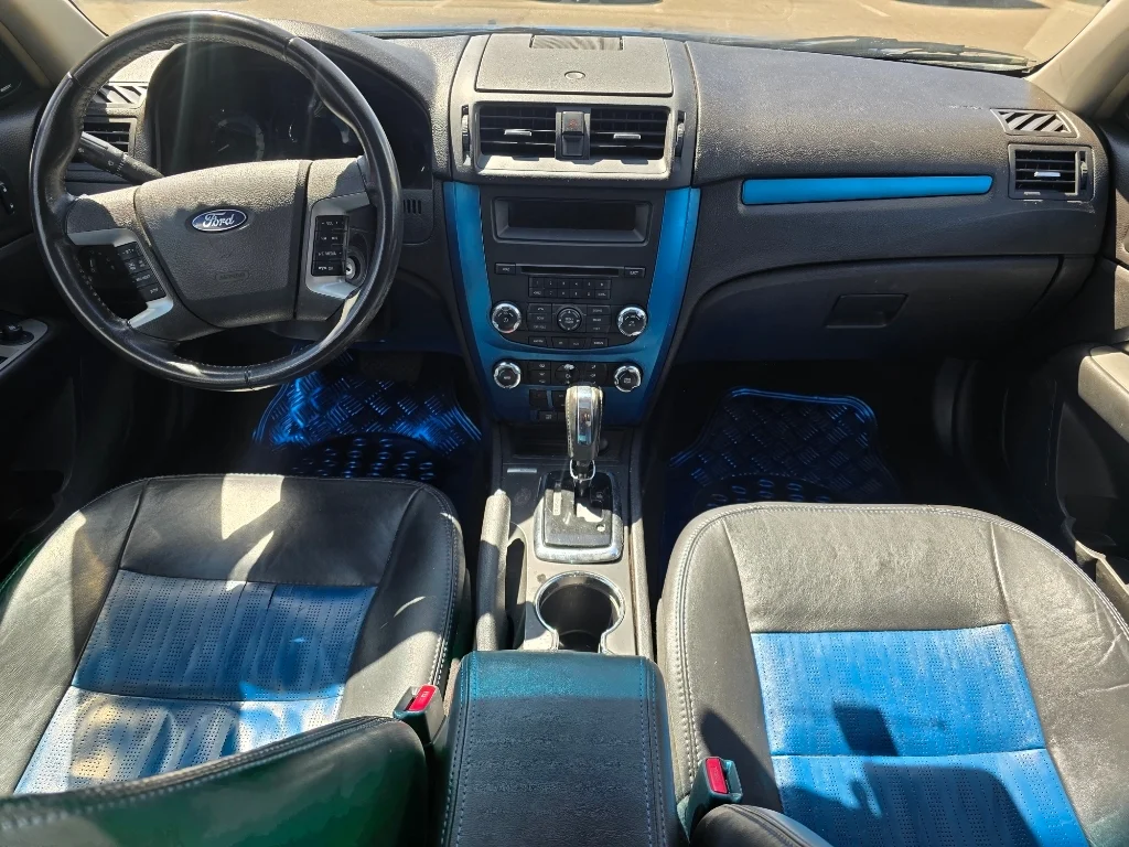 Used 2011 Blue Flame Metallic Ford SPORT image 26