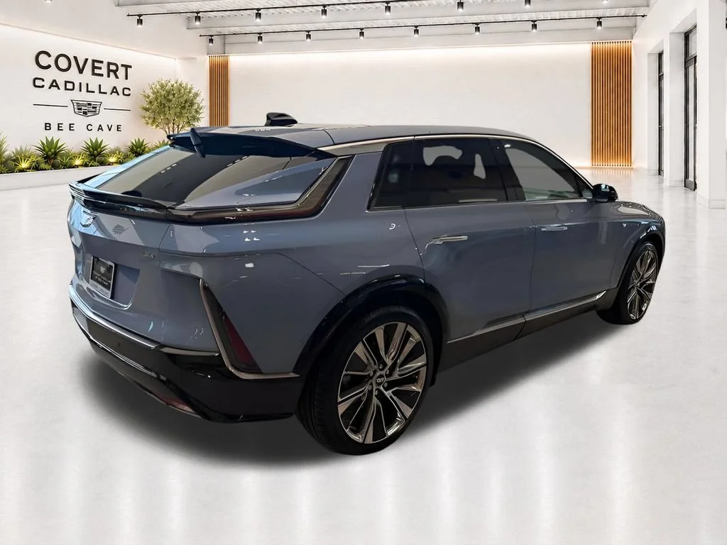 2027 Cadillac LYRIQ Signature Luxury - Photo 13
