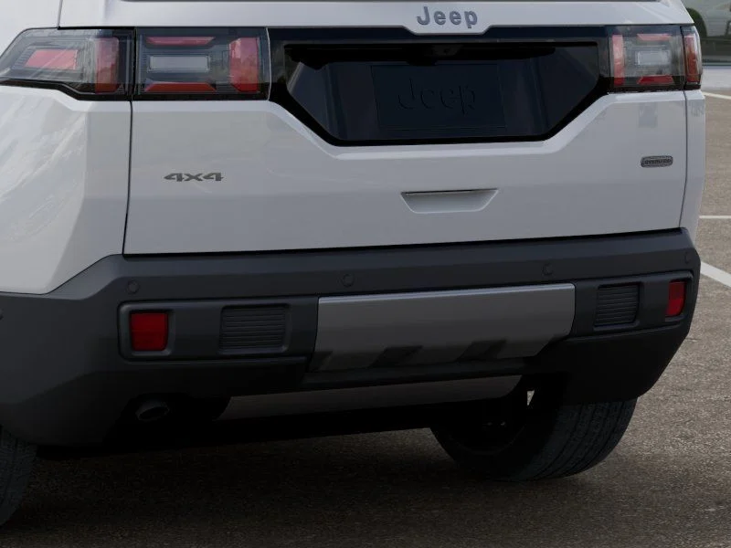 New 2026 Bright White Clear-Coat Exterior Paint Jeep Overland image 13