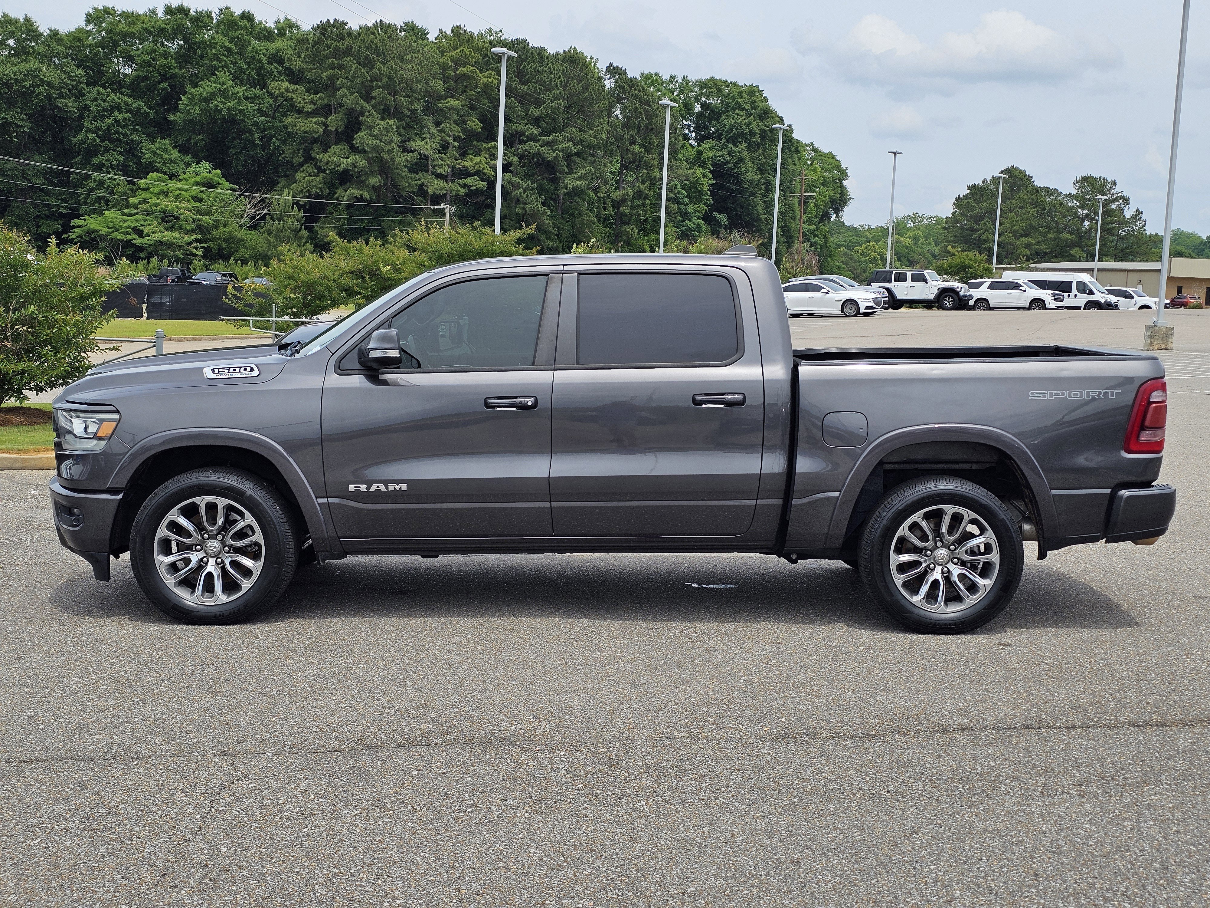 2022 RAM Ram 1500 Pickup Laramie - Photo 14