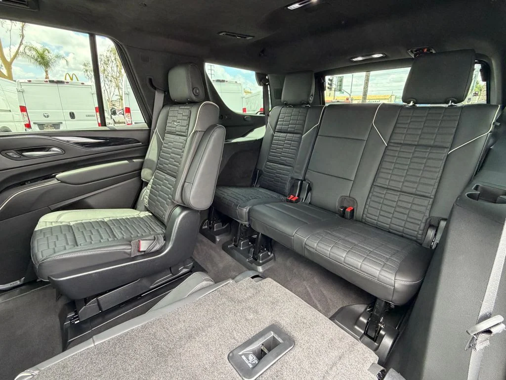 Used 2024 Black Cadillac V-Series image 41