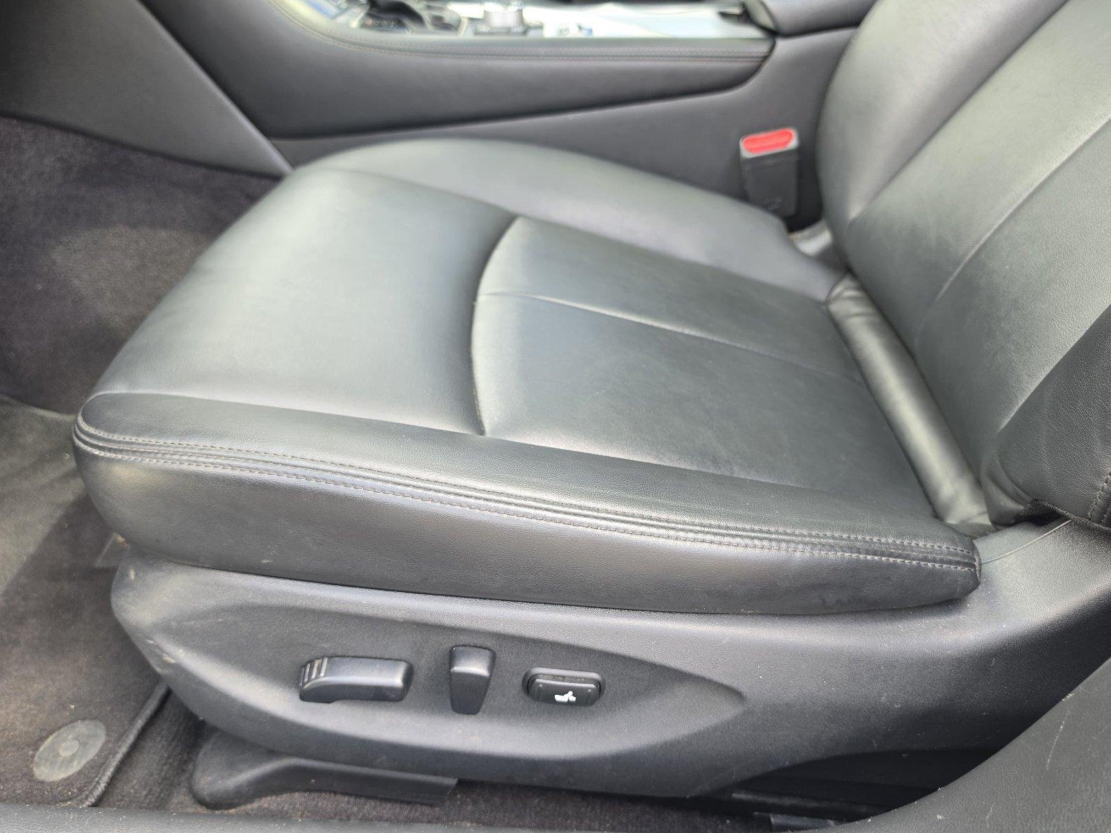 Used 2020 Pure White INFINITI 3.0t LUXE image 19
