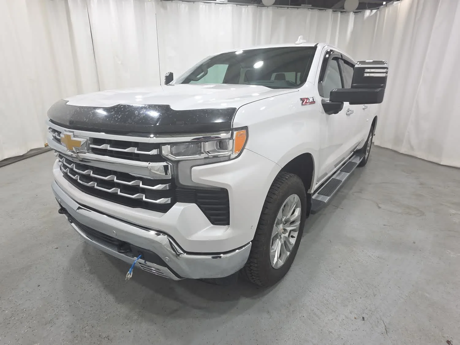 Used 2024 Iridescent Pearl Tricoat Chevrolet LTZ image 1