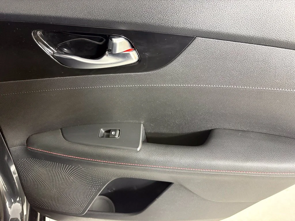 Used 2020 Gray Kia GT image 18