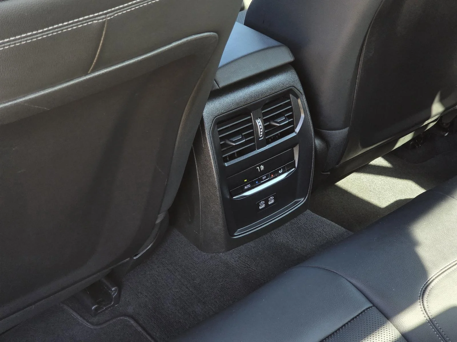 Used 2025 BLACK BMW 330i image 35