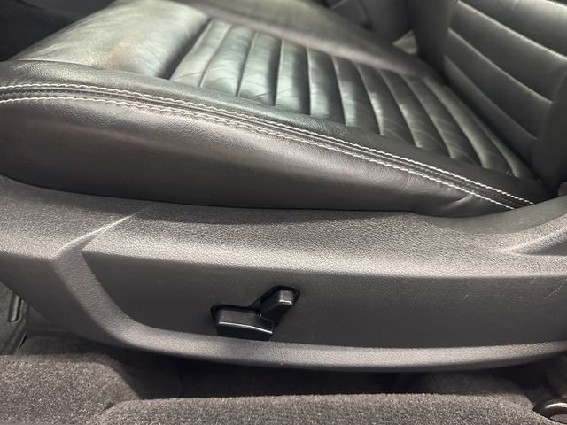 Used 2010 Red Dodge R/T image 19