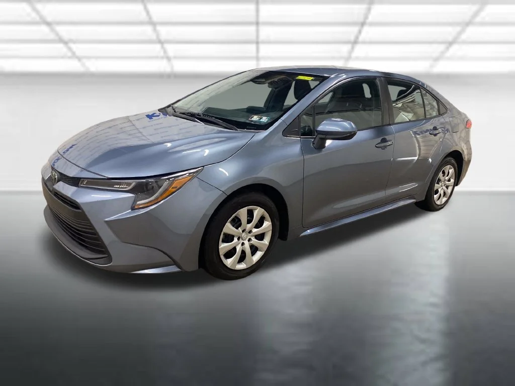 Used 2024 Silver Toyota LE image 3