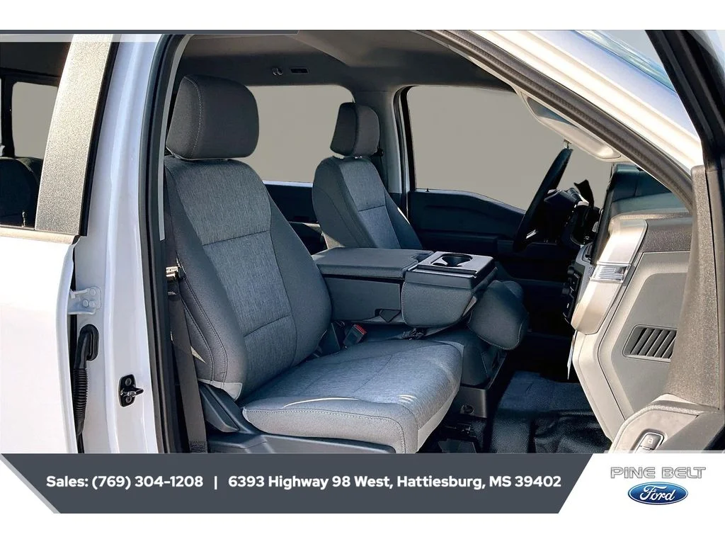 New 2026 Oxford White Ford F-250® XL image 6