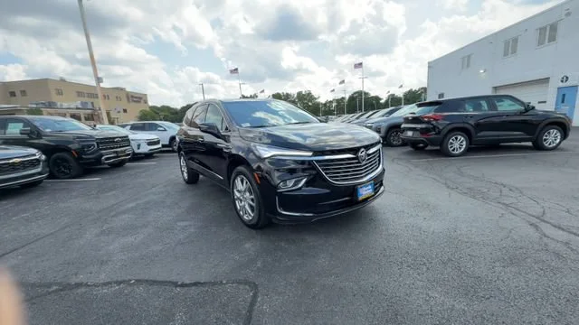 Certified Used 2023 Includes Spectra Gray lower exterior accent color.) Buick Premium image 2