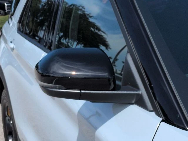 New 2026 Space White Metallic Ford Tremor® image 12