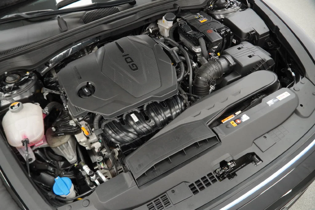 Used 2025 Abyss Black Hyundai SEL image 44