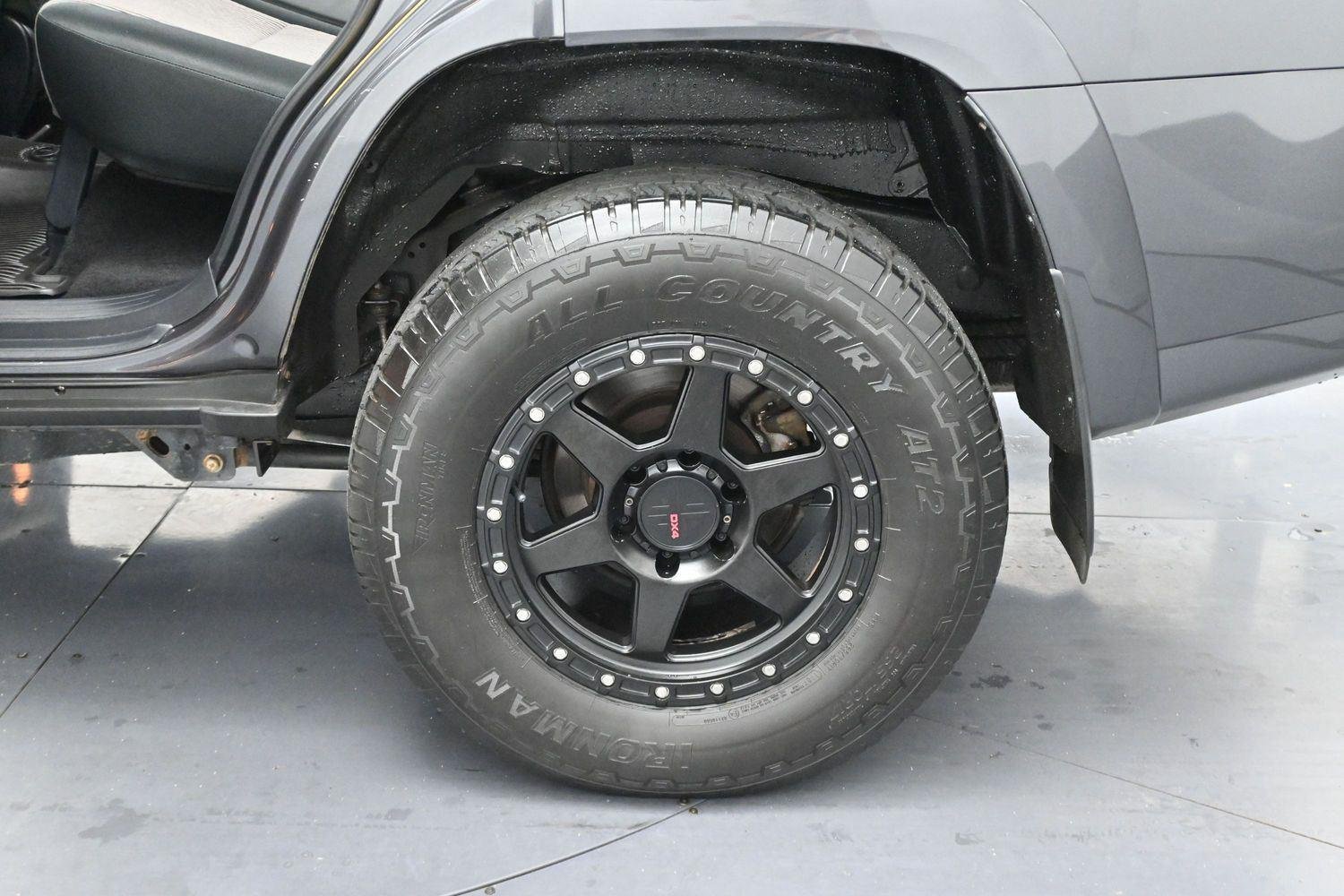 Used 2021 Magnetic Gray Metallic Toyota SR5 image 35