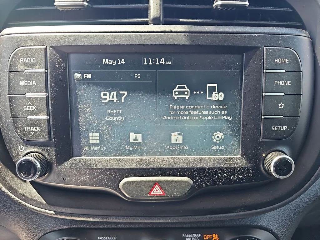 Used 2020 Silver Kia S image 22
