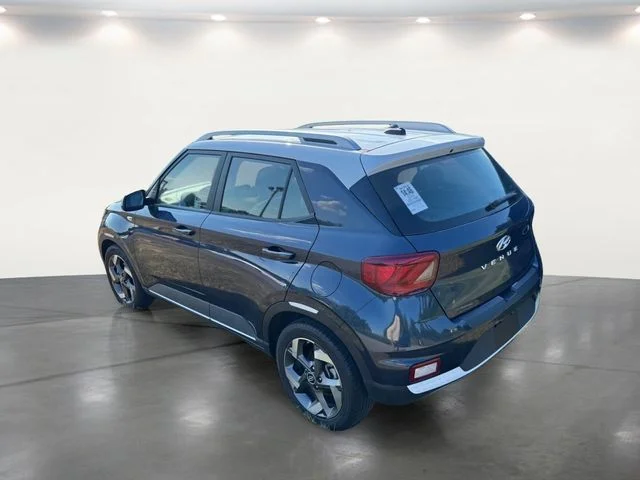 Used 2024 White Hyundai Limited image 17