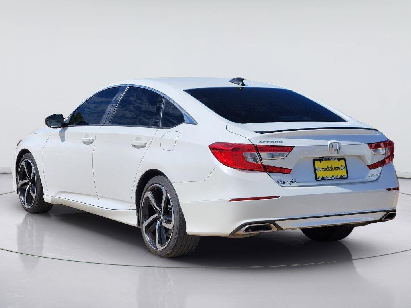 Used 2022 Platinum White Pearl Honda Sport image 6