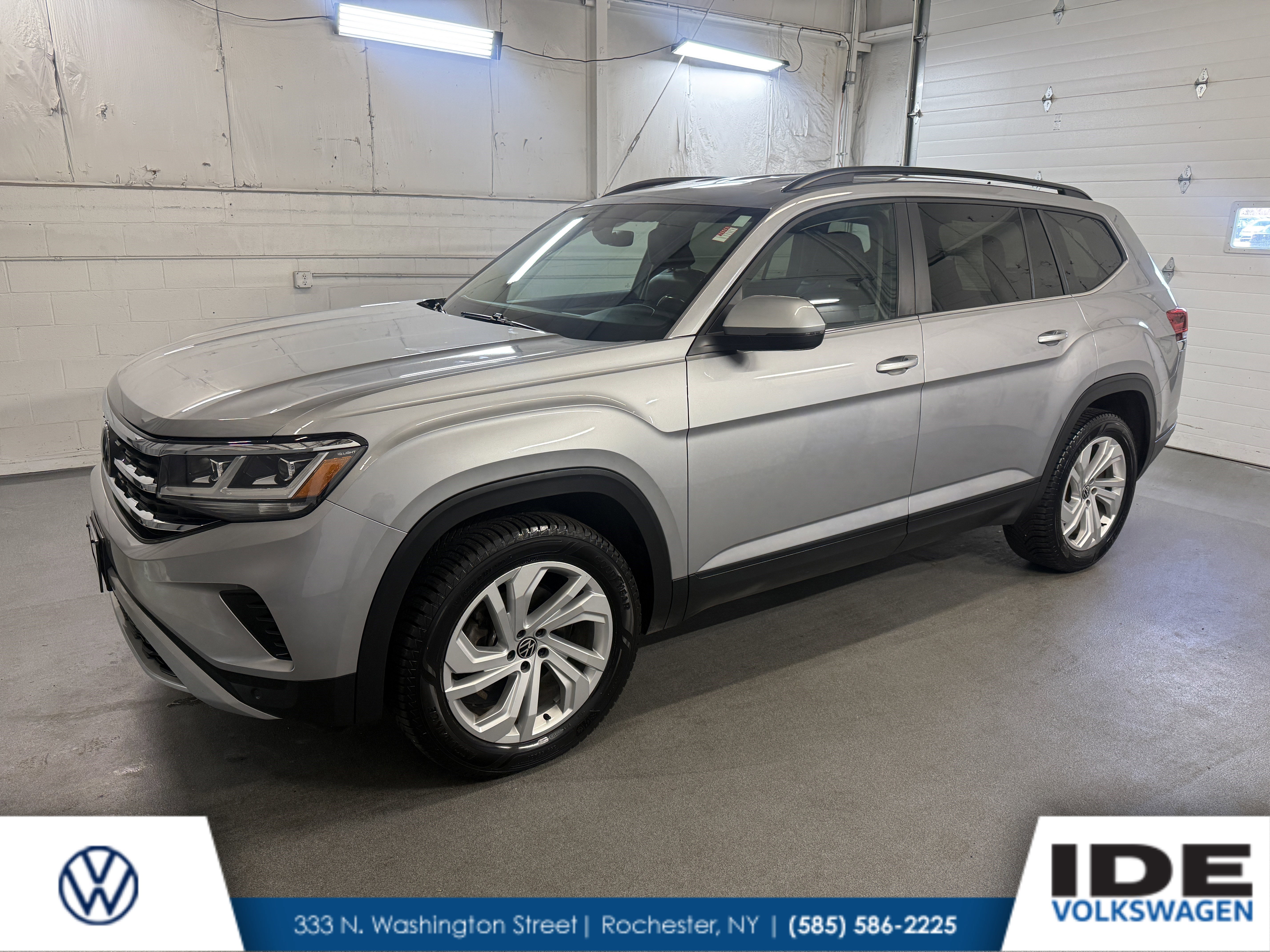 2021 Volkswagen Atlas 3.6L SE w/Tech 4MOTION's photo