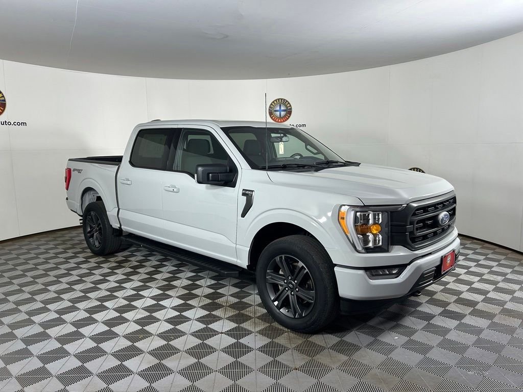 Used 2023 Gray Ford XLT image 16