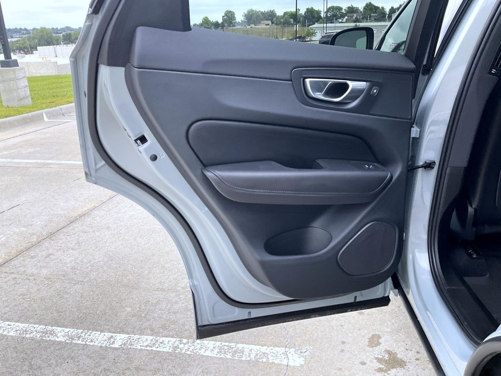 2024 Volvo XC60 Plus - Photo 18