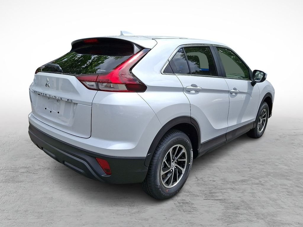 New 2026 White Mitsubishi ES image 4