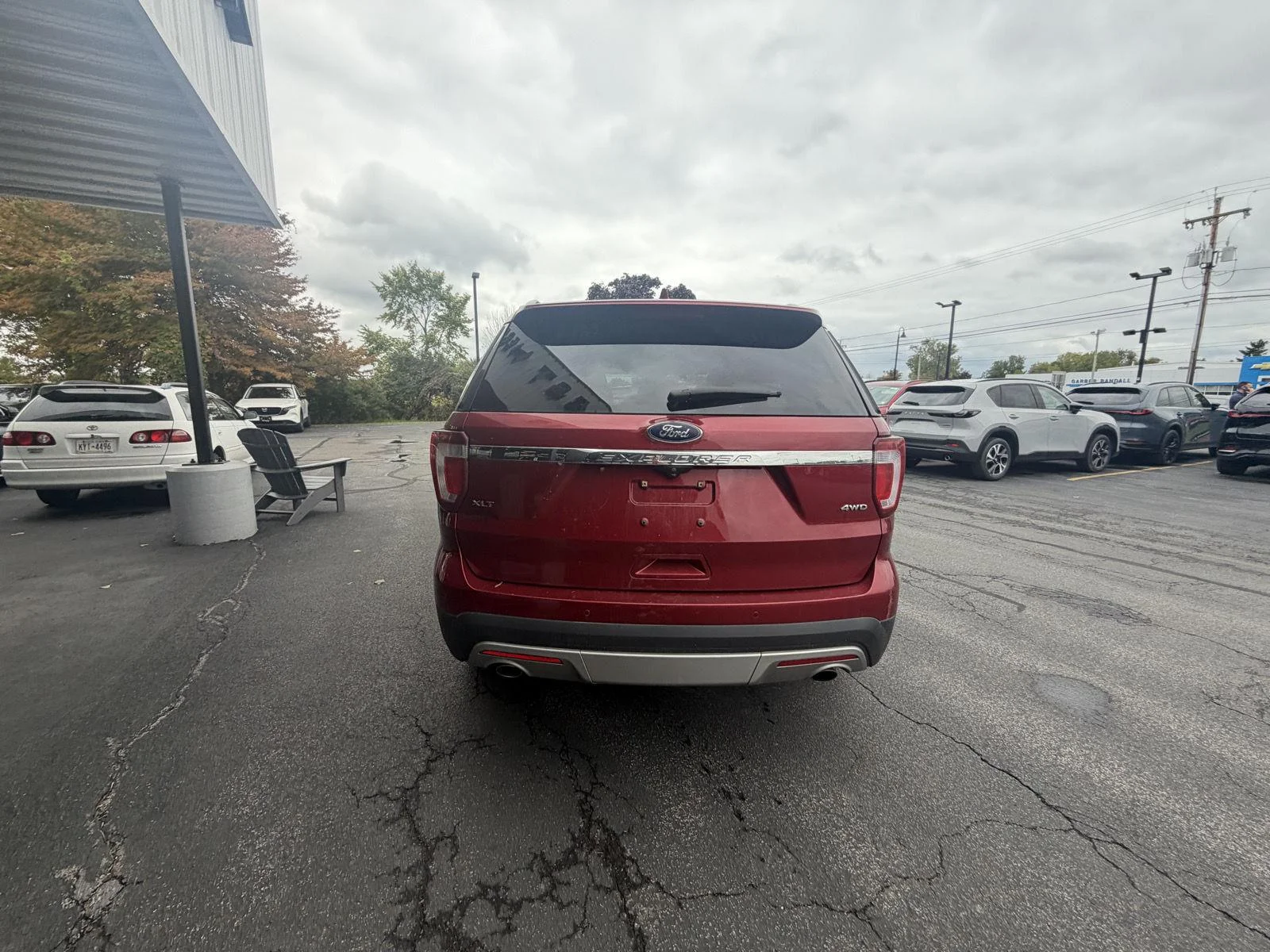 Used 2016 Ruby Red Metallic Tinted Clearcoat Ford XLT image 7