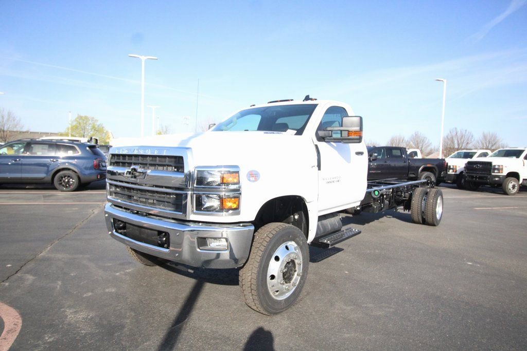 2024 Chevrolet Silverado HD WT 4WD Regular Cab 165" WB's photo