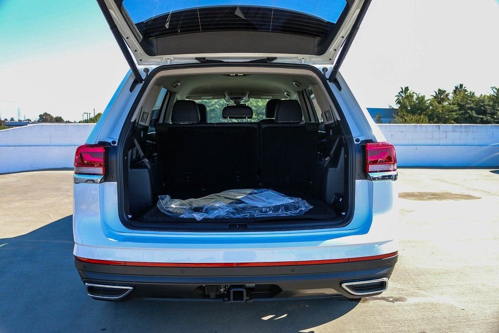 2026 Volkswagen Atlas SE w/Tech - Photo 19
