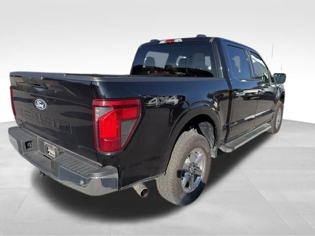 Used 2025 Black Ford XLT image 3