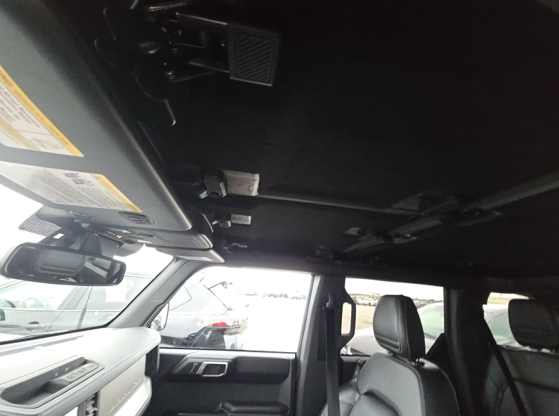 Used 2025 Shadow Black Ford Outer Banks image 12
