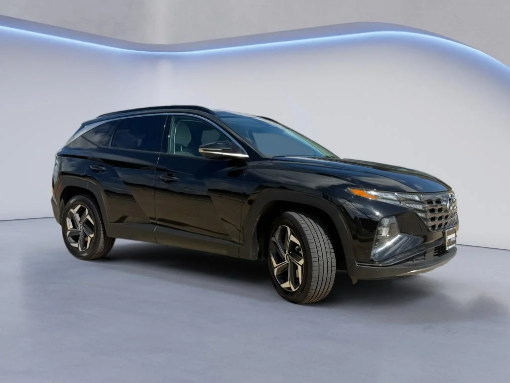 Used 2024 Black Pearl Hyundai Limited image 7