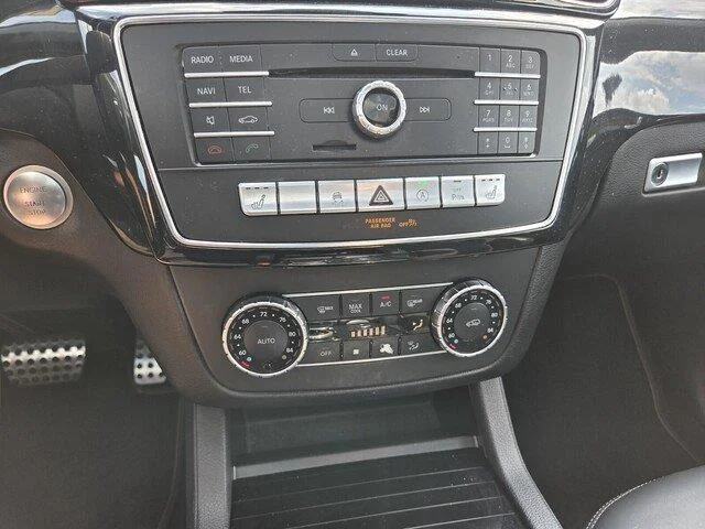 Used 2019 designo Diamond White Metallic Mercedes-Benz AMG® GLE 43 image 20