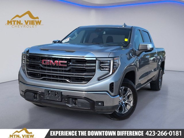 Pre-Owned 2025 GMC Sierra 1500 SLT Four Wheel Drive Crew Cab