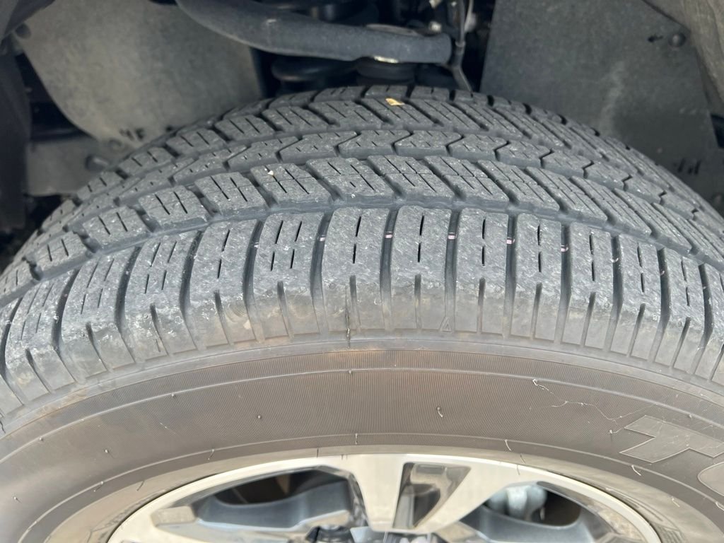 Used 2019 Gray Toyota SR image 5