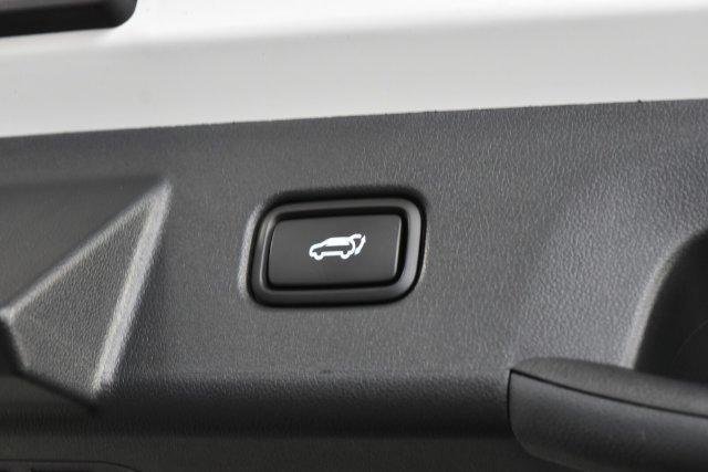 New 2026 White Hyundai SEL Premium AWD image 82