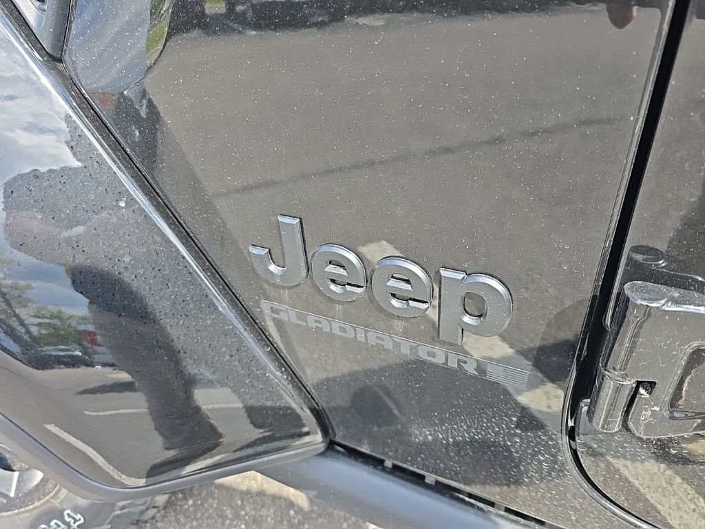 New 2026 Black Clear-Coat Exterior Paint Jeep Willys image 10